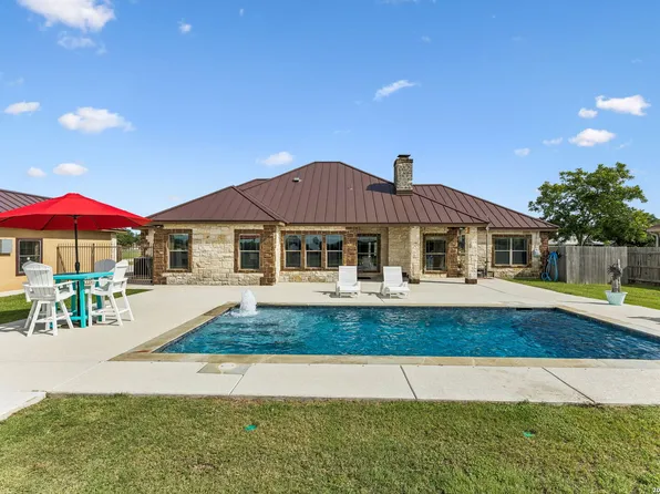 324 KIMBROUGH RD, Seguin, TX 78155