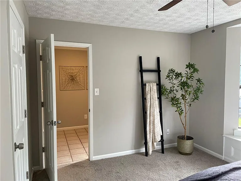 1068 Travelers Trl NW — Photo 21