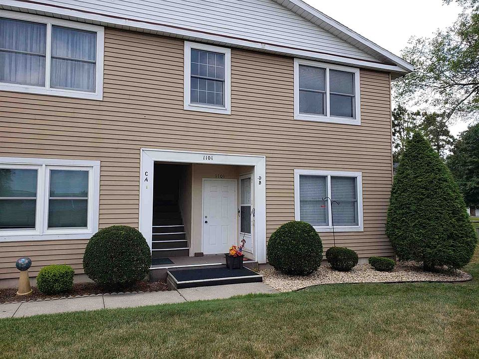 1st image of 1101 Court Ln APT D
