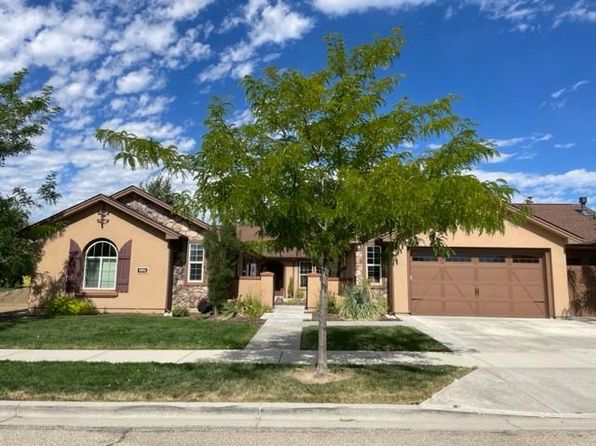 18815 N Streams Edge Way