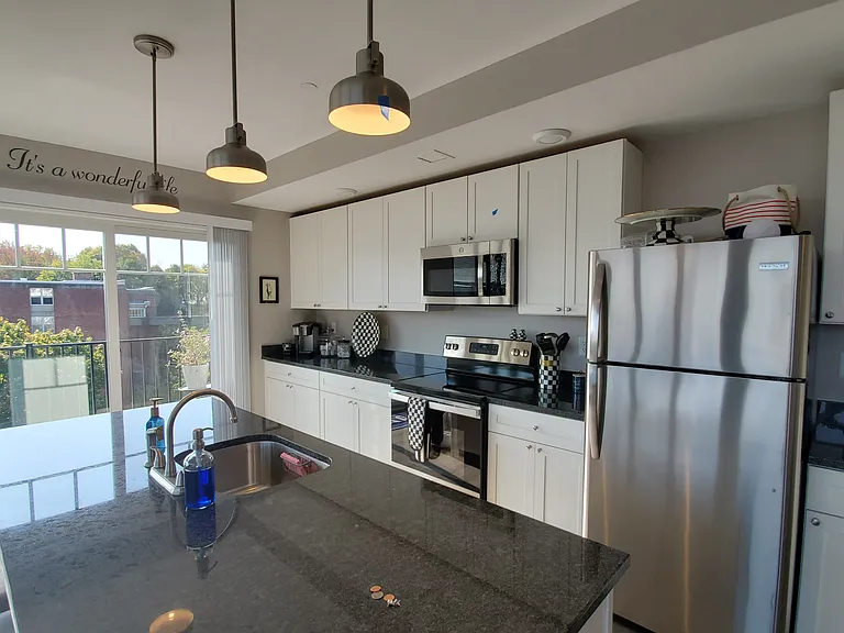 Foster's Place — Photo 6