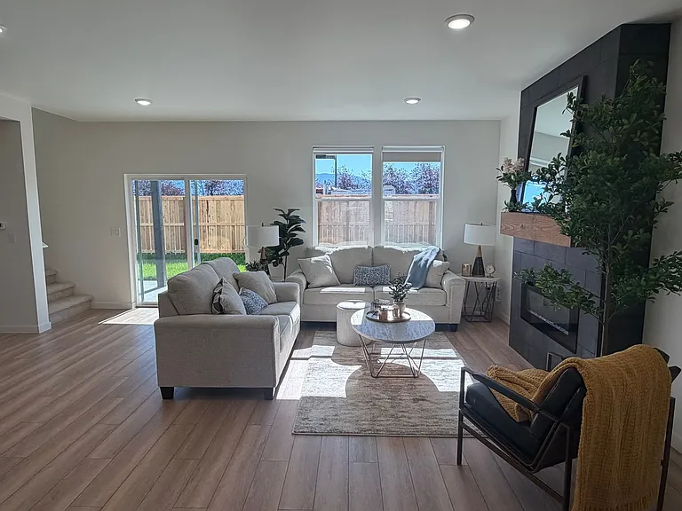 828 Spaniel Ln — Photo 7