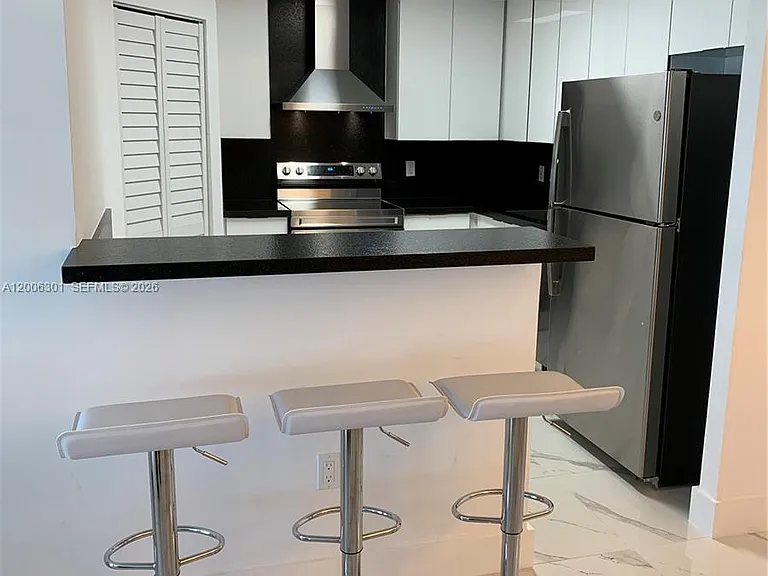 9273 Collins Ave #606 — Photo 22