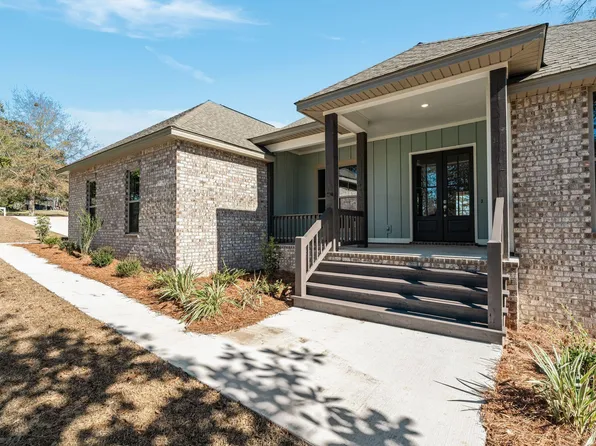 6 Breland Dr, Sumrall, MS 39482