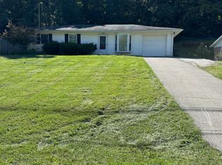 1819 Valley View Rd, New Albany, IN 47150