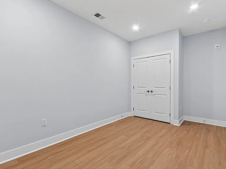 822 N 40th St — Photo 50