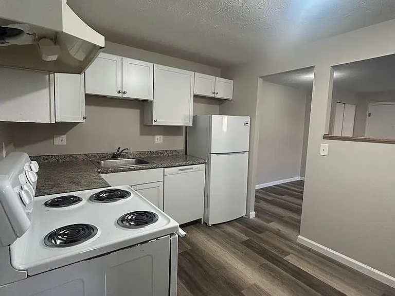 830 Nebraska Ave #5 — Photo 7