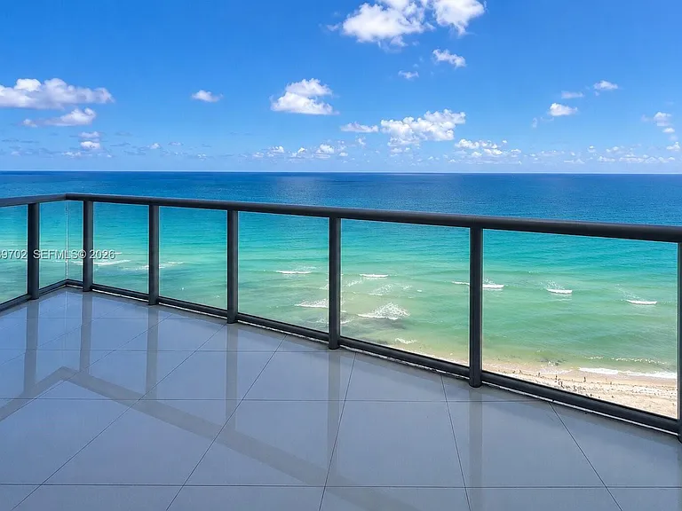 17121 Collins Ave #1905 — Photo 2