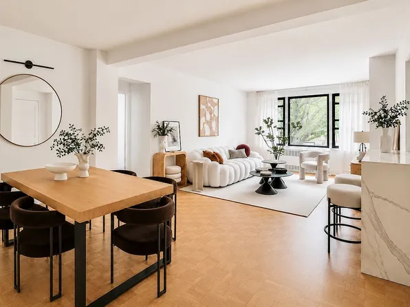 415 Beverly Rd #1R, Brooklyn, NY 11218