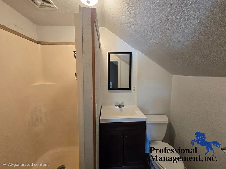 24 1/2 Van Buren St #1/2 — Photo 7