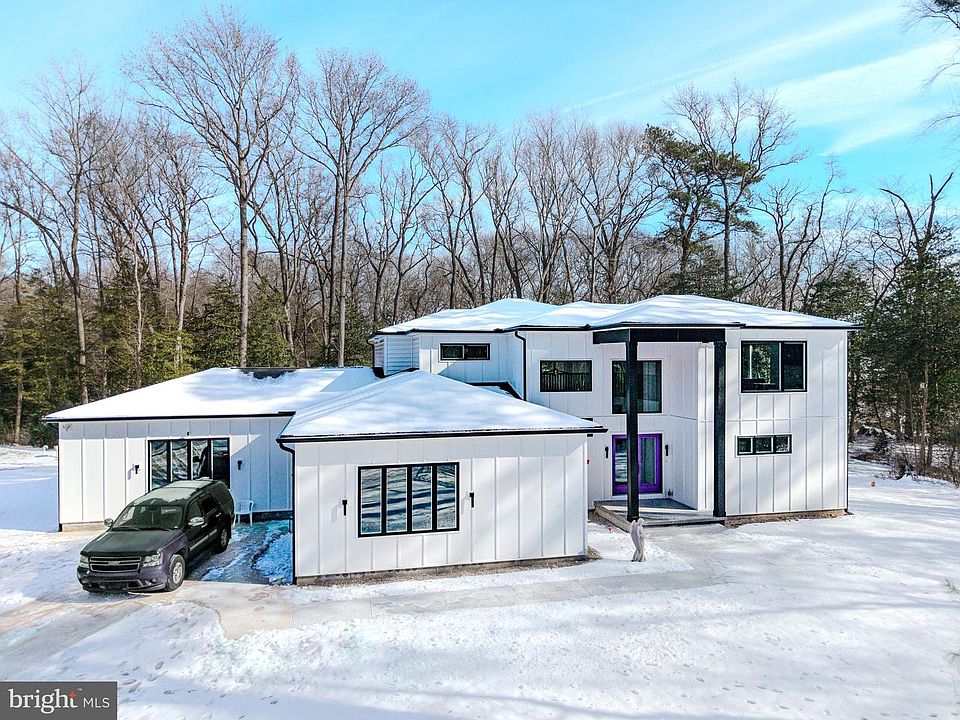 1st image of 35038 Promised Land Ln