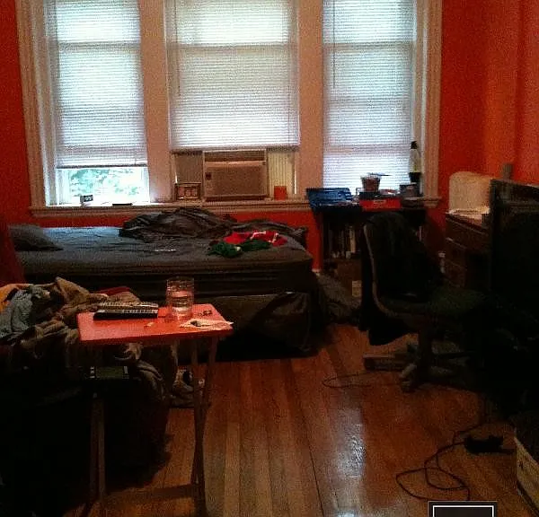 96 Strathmore Rd #4 — Photo 10