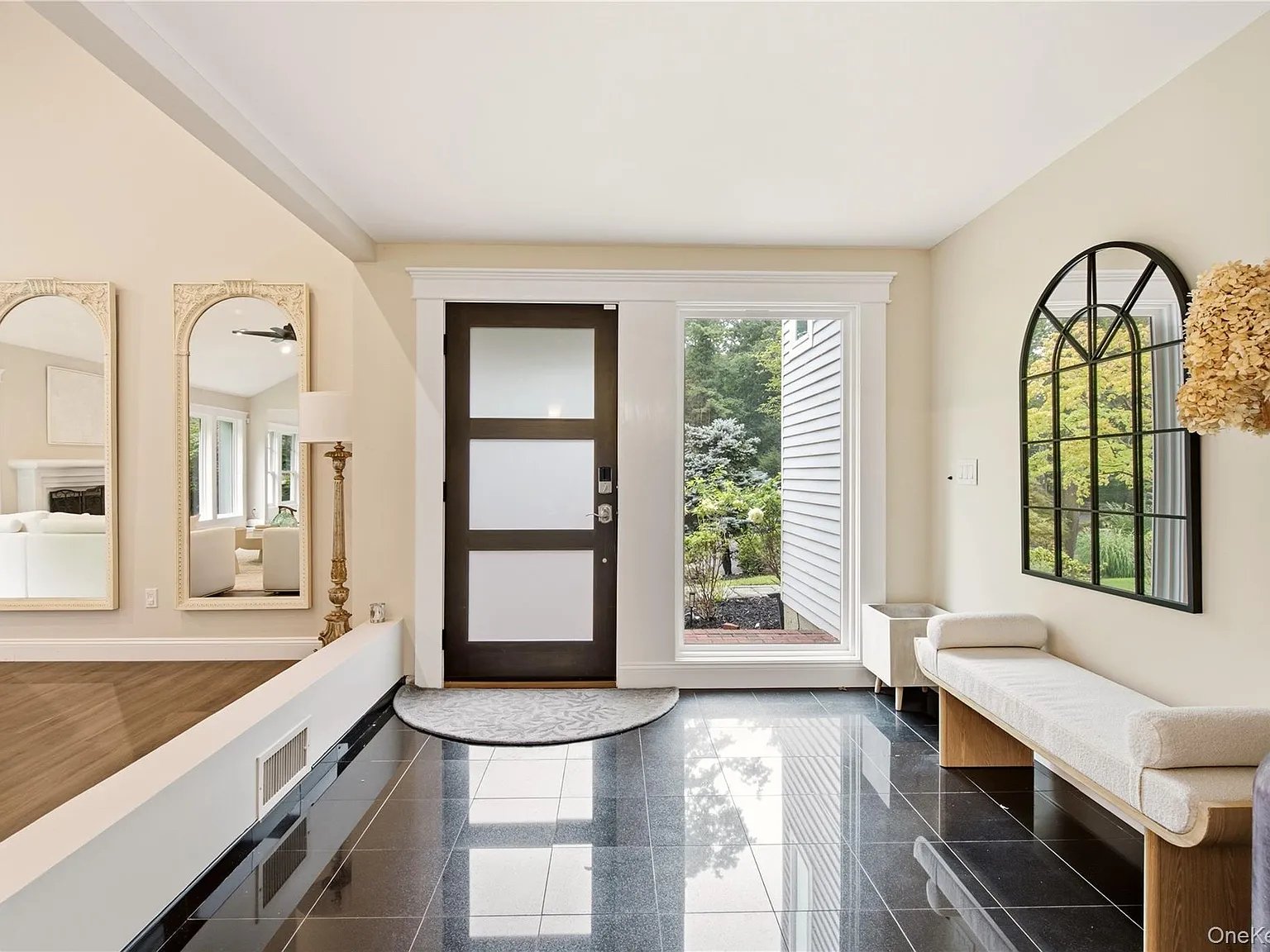 5 bed, 3.5 bath, $14,000 — Photo 3