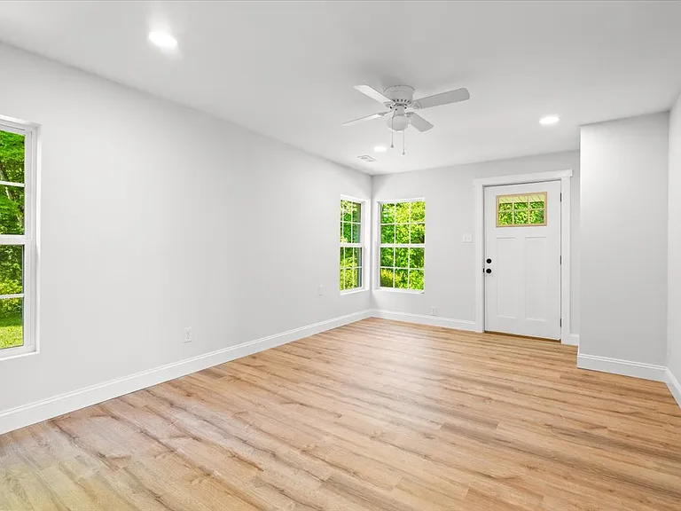 161 Apperson Ln — Photo 10