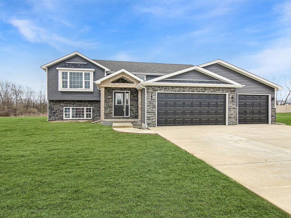 1st image of 7546 Clark Ct