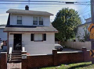 17 Greaves Ave, Staten Island, NY 10308