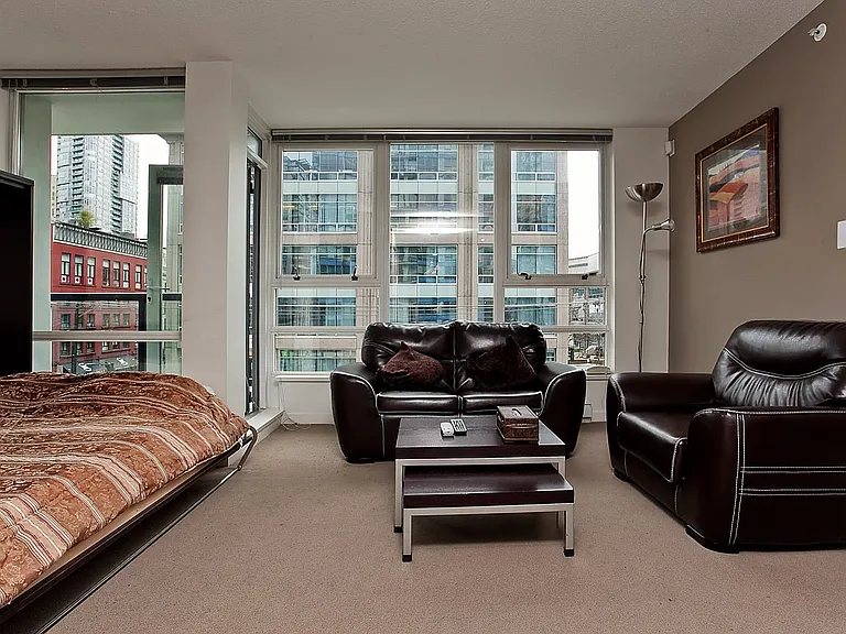 928 Beatty St #706 — Photo 4