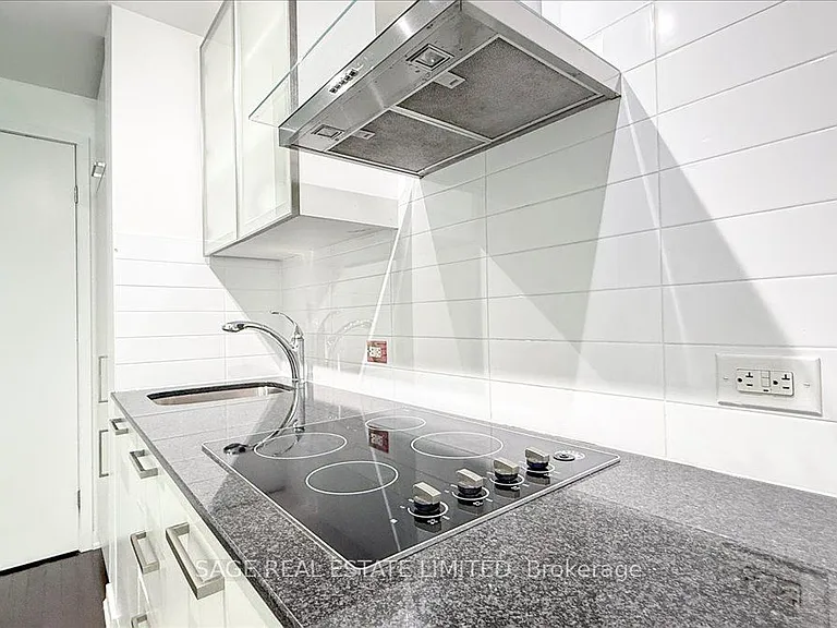 12 York St #3608 — Photo 10