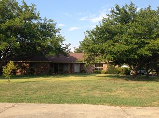 3501 Larkin Ln, Rowlett, TX 75089