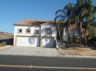 30223 Longhorn Dr, Canyon Lake, CA 92587