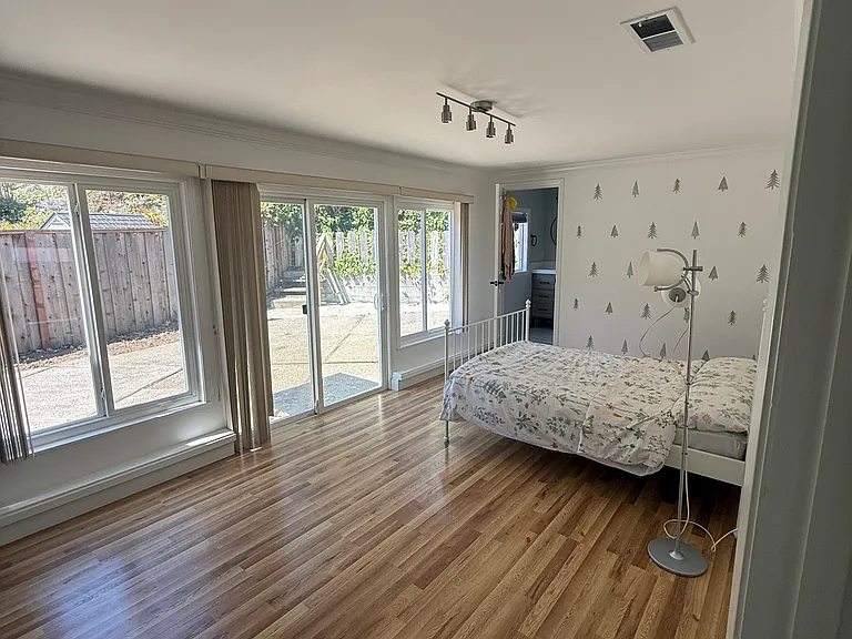 201 Amador Ave — Photo 5