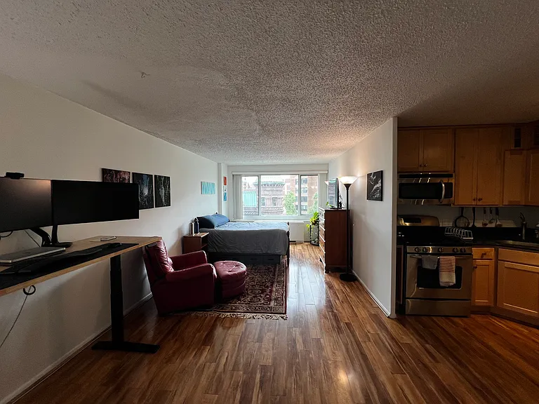 1330 New Hampshire Ave NW #709 — Photo 13