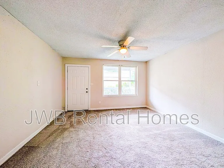 2830 San Diego Plz — Photo 3
