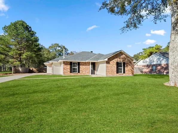 31675 Avants Rd, Walker, LA 70785