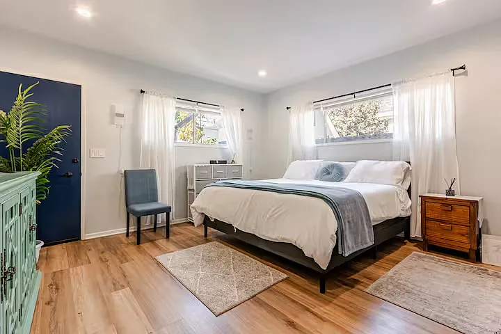 1427 Carmona Ave — Photo 18