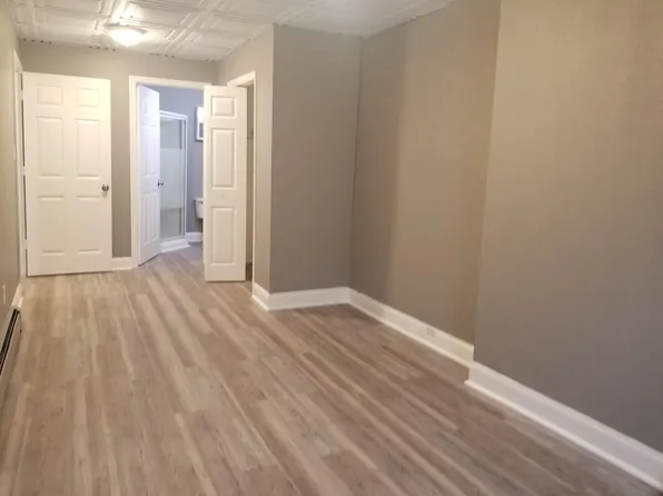 2717 Center St, Pittsburgh, PA 15205