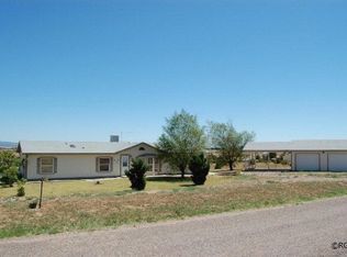 1137 Cap Rock Rd, Florence, CO 81226