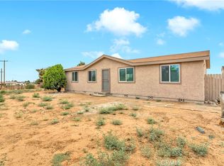 6132 Cambria Rd, Phelan, CA 92371