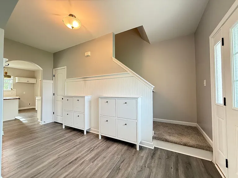 303 Breezeway Dr — Photo 50