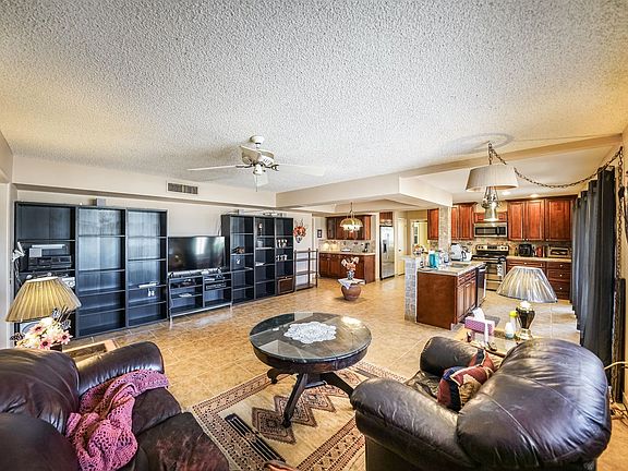 4th image of 13119 W Wildwood Dr