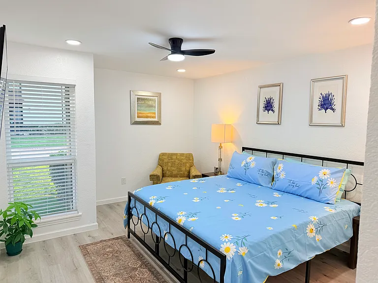 2303B Windy Pine Ln — Photo 5