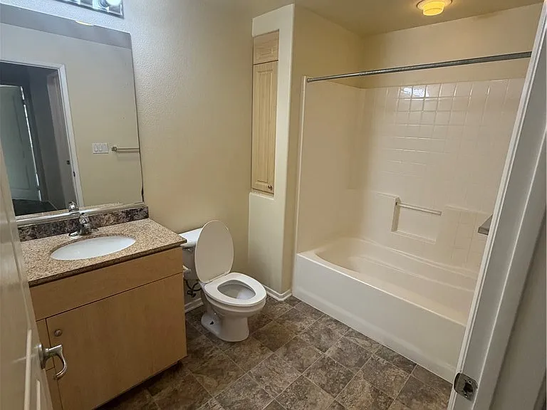 2313 Watermarke Pl — Photo 11