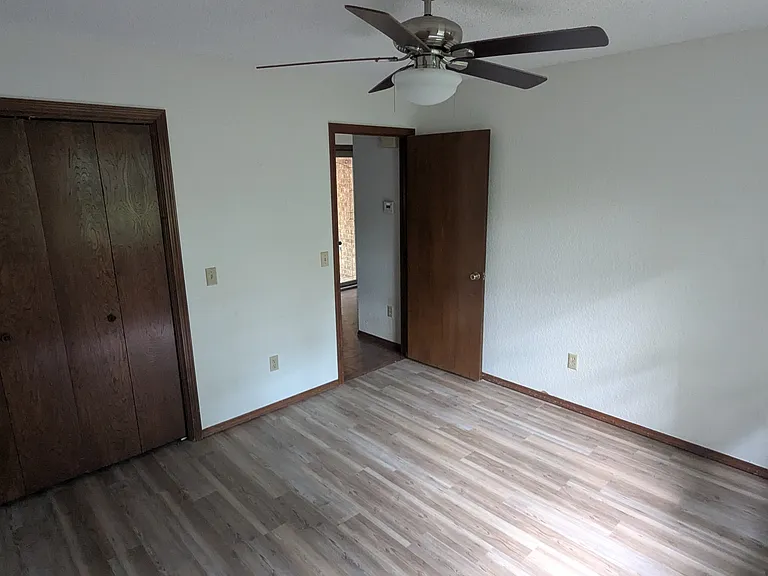 42 Sandwick Dr — Photo 10