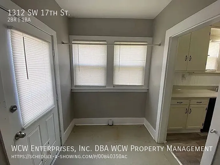 1312 SW 17th St — Photo 25