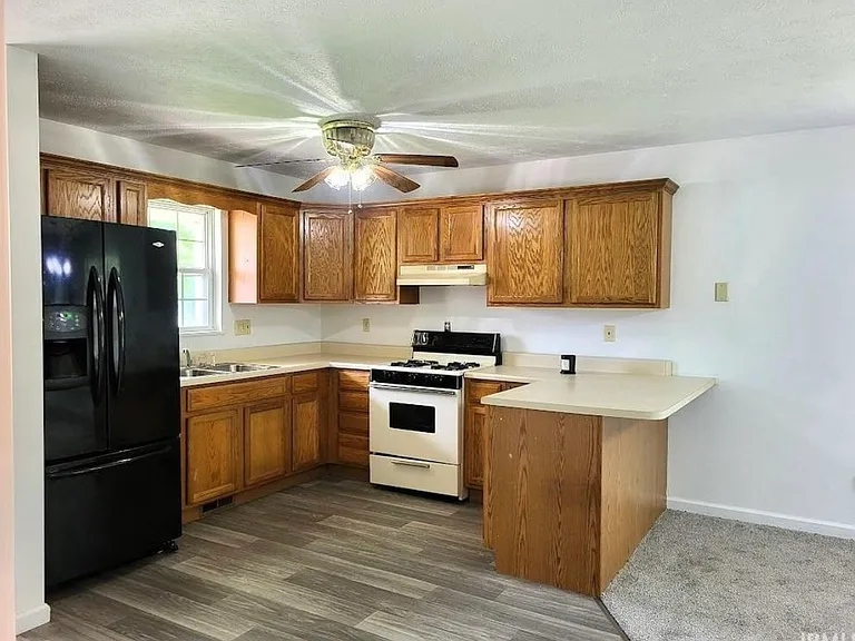 1618 S Kingston Dr — Photo 4