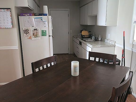 5th image of 709 Shawnee Dr