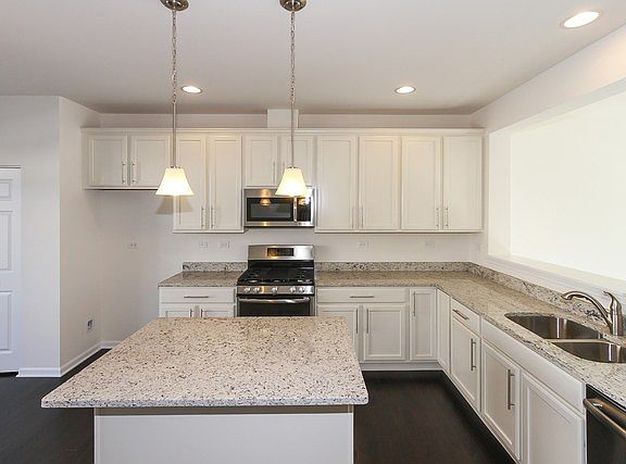 5th image of 10620 153 Road Pl Lot 5.05