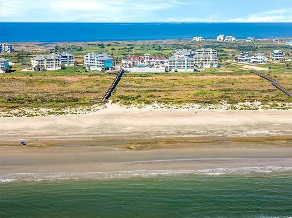 26540 Mangrove Dr Unit 203, Galveston, TX 77554