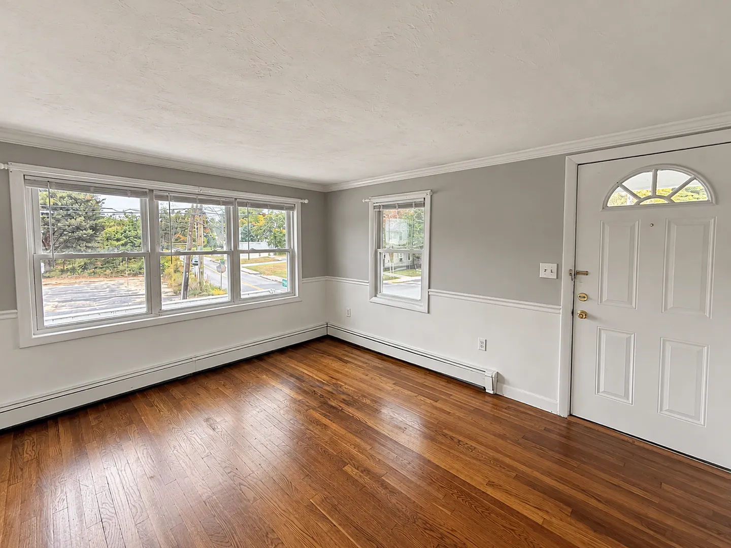 155 Main Street — Photo 2