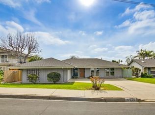 6925 Hyde Park Dr, San Diego, CA 92119