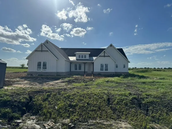 2313 Quartz St, Krum, TX 76249