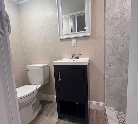 3rd image of 1031 Wingo Dr #A
