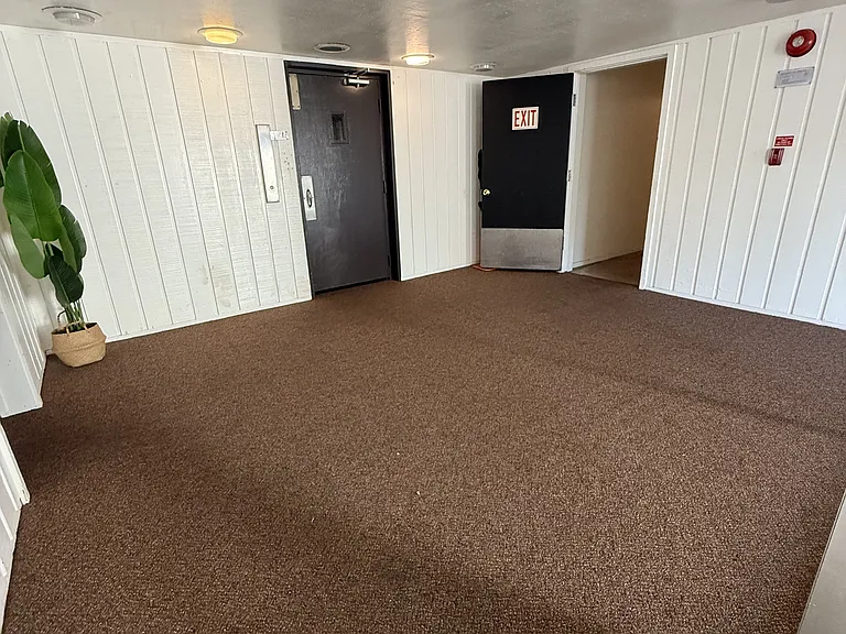 2211 Carleton St #22 — Photo 8