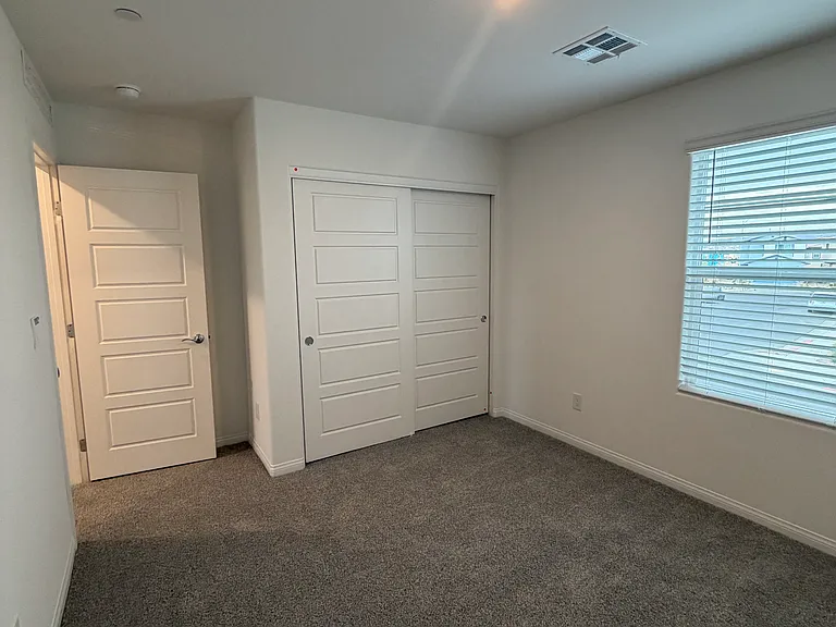 1107 Saffron Toucan Ln — Photo 17