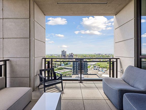 5th image of 1111 W River Pkwy #23D