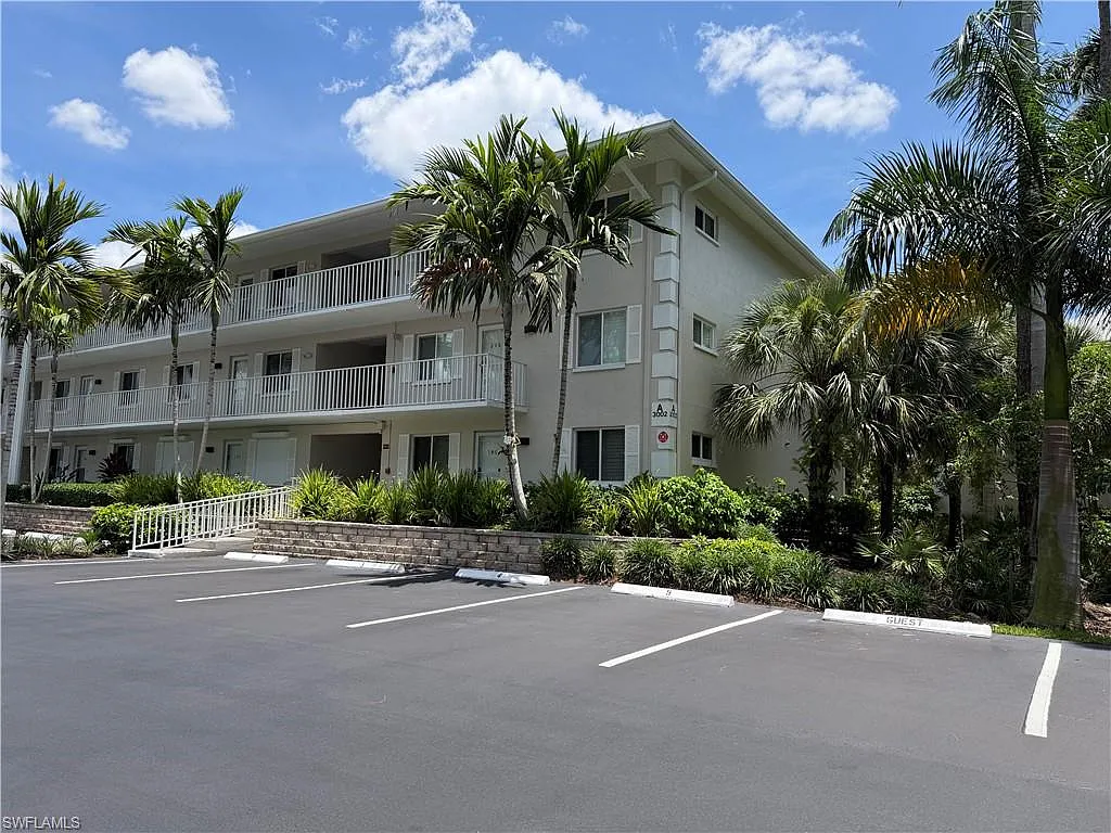 2 bed, 2.0 bath, 1100 sqft, $4,500 — Photo 1